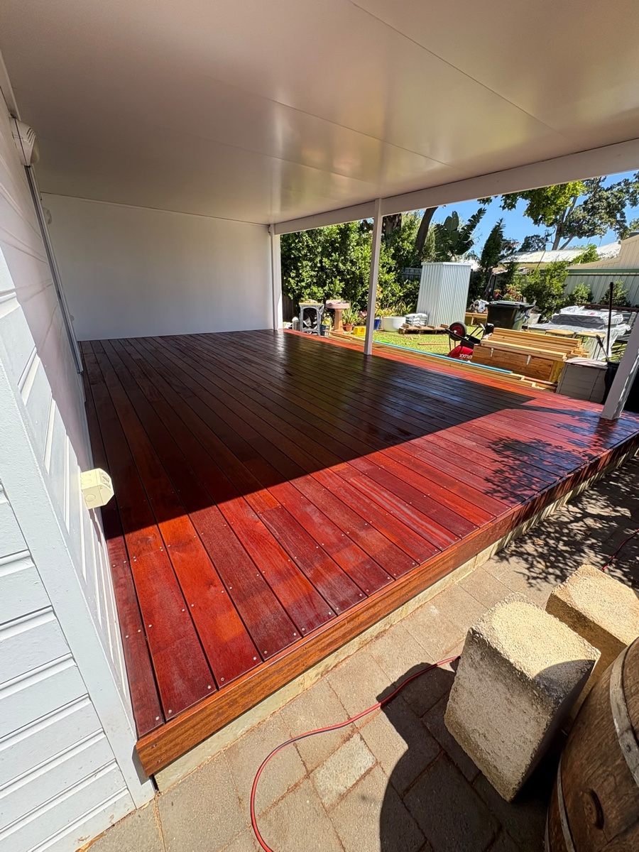 Stephen Arrowsmith — Fletcher Carpentry founder, on-site in Perth