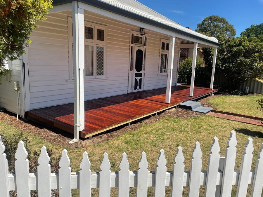 Composite decking with pergola Perth